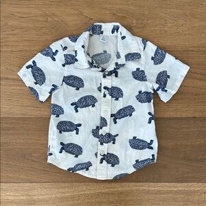 Old Navy Kids Turtle Print Button Down Shirt - White and Navy
